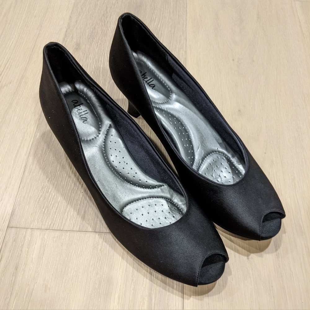 Abella Black Heels